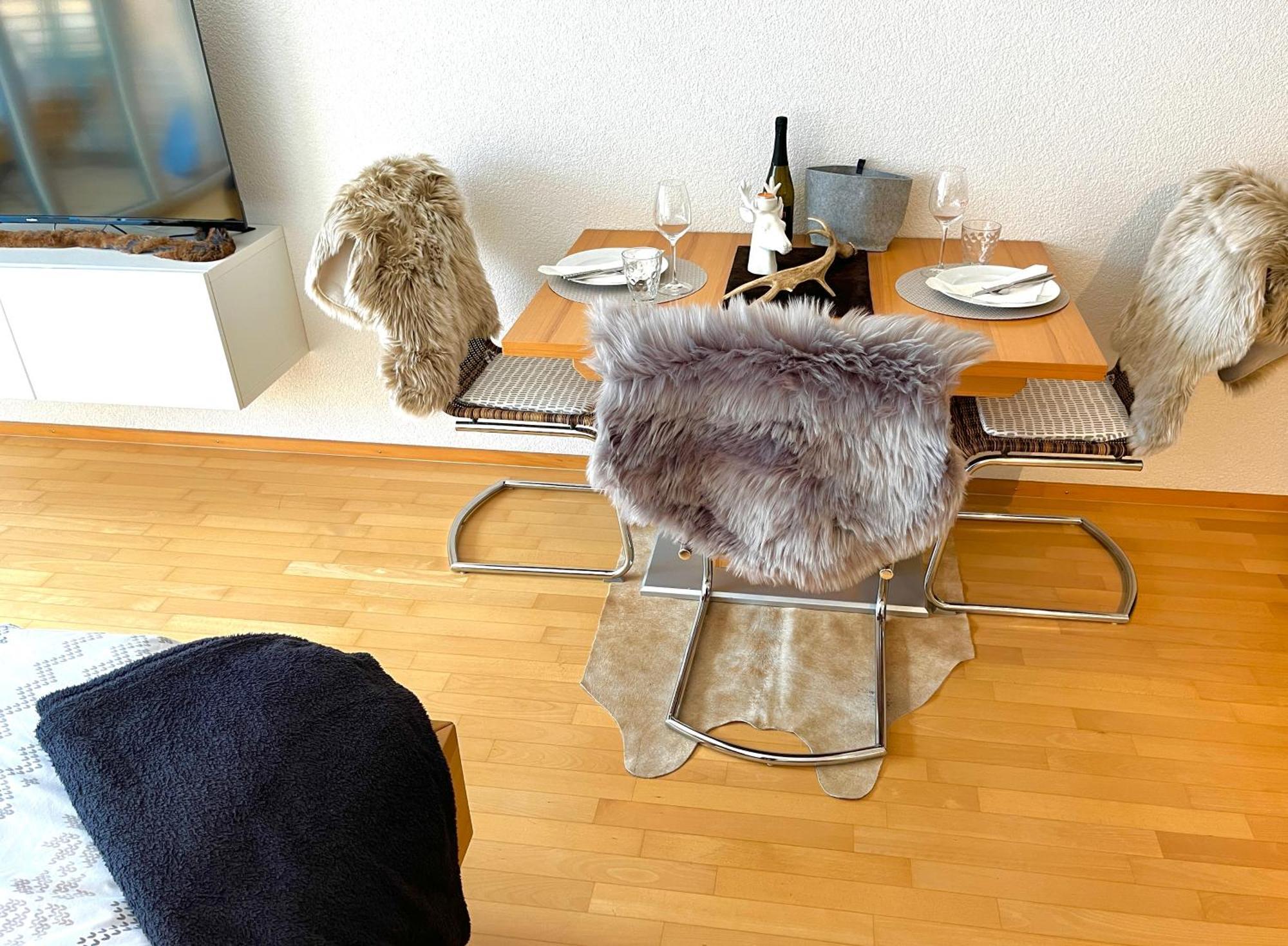 Sonniges Bergblick-Appartement Damuels Exterior foto